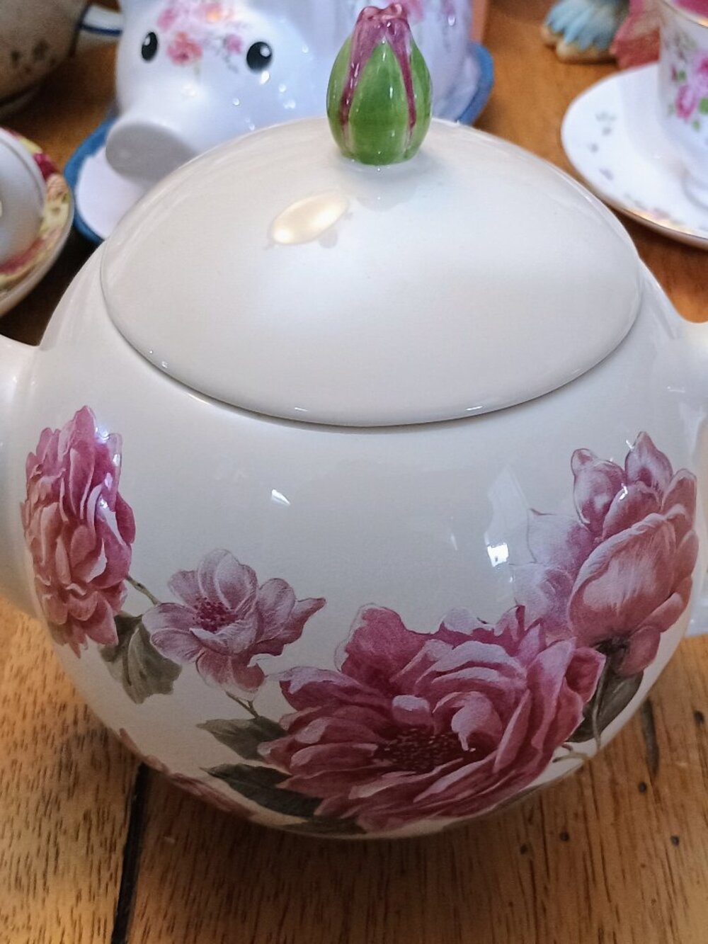 Telefora Mother's Day Teapot